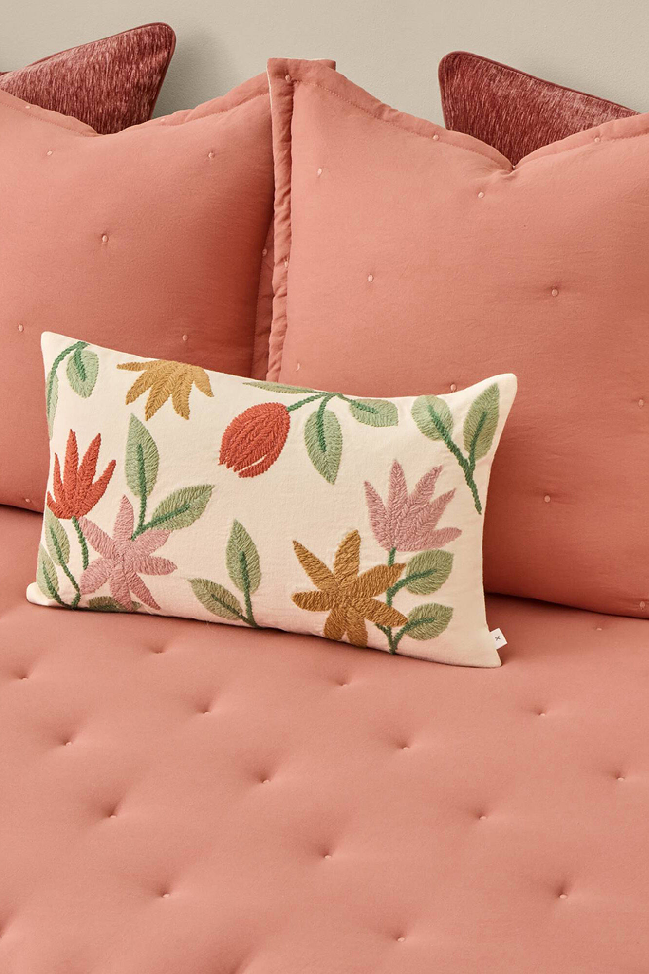 Textura Edredom revers&iacute;vel liso com bolinhas