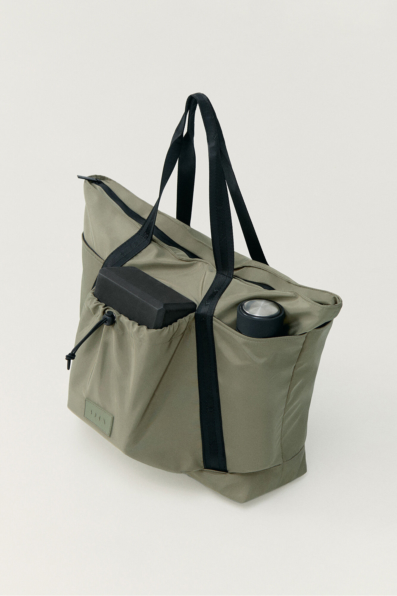 Born Living Yoga Mala multiusos Away Walnut