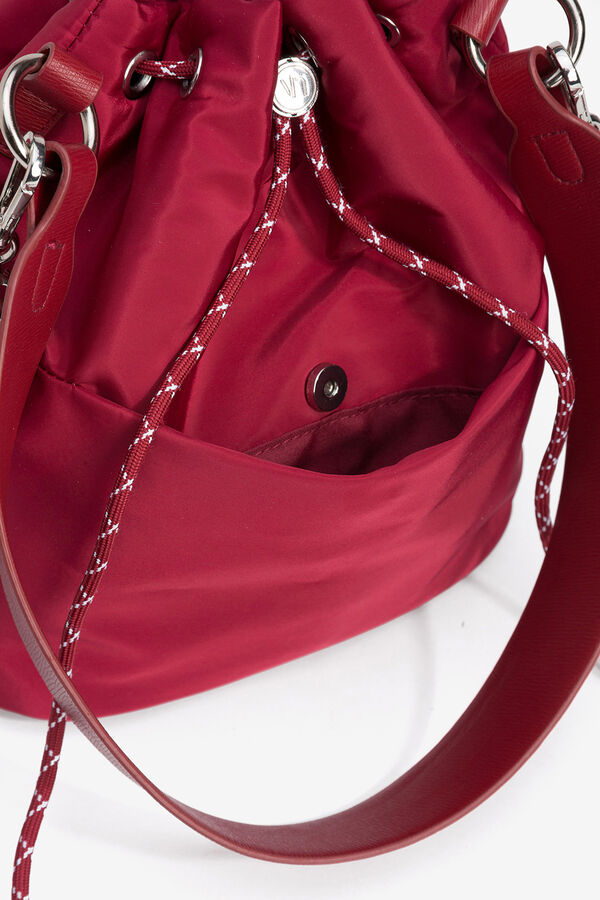 Vilanova Padded Nylon Bucket Bag red