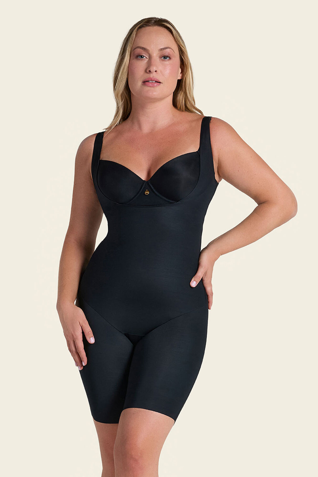 Leonisa Body ultraleve, de controle forte e com peito livre