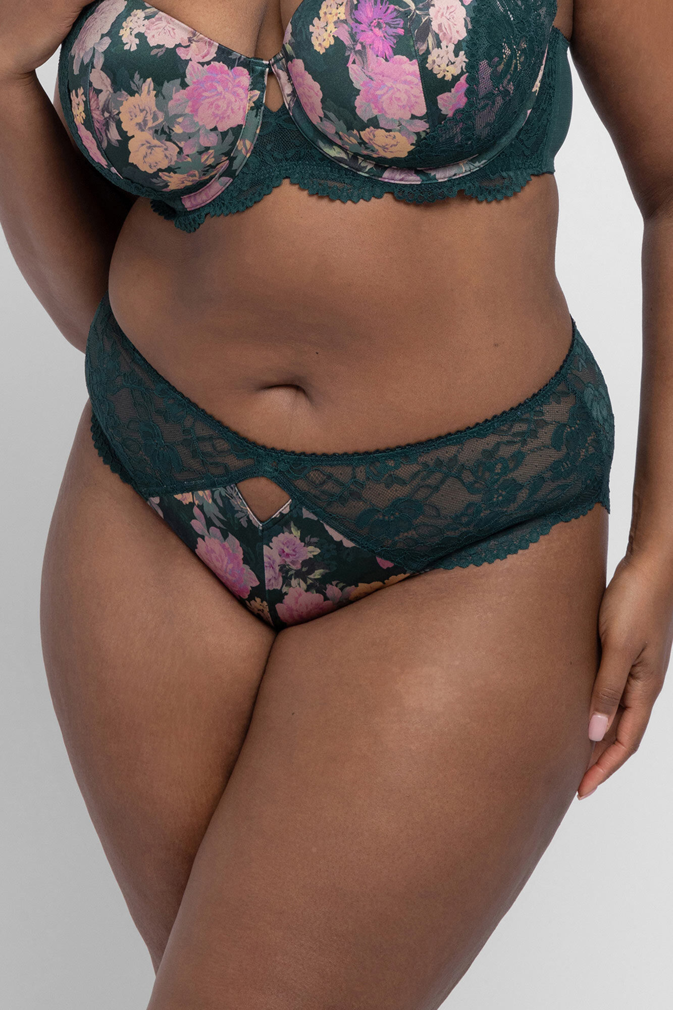 Dorina Braga hipster cl&aacute;sica floral Anahi