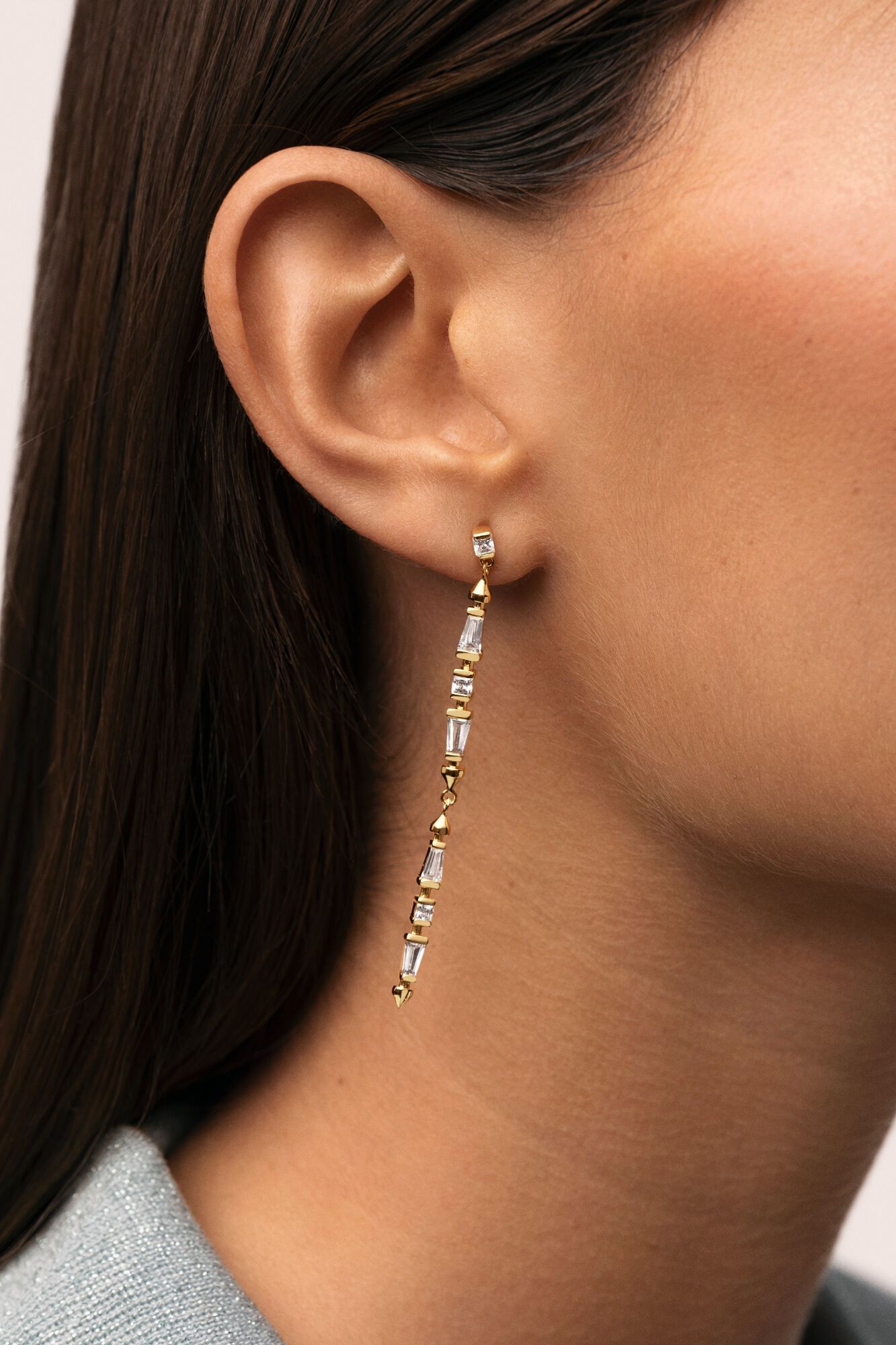 Singularu Pendientes Long Iris Ba&ntilde;o Oro