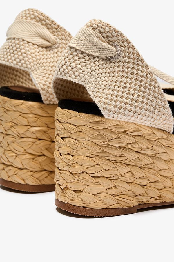 Popa Sand&aacute;lia cunha baixa Zushi r&aacute;fia preto