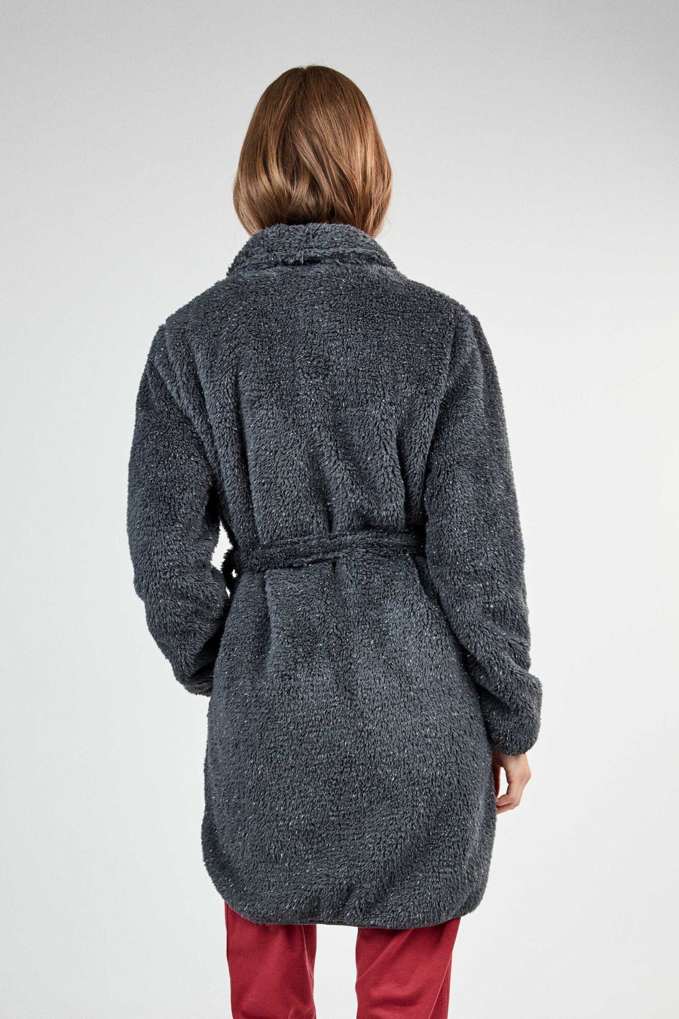 Gisela Robe gola smoking com detalhe lurex