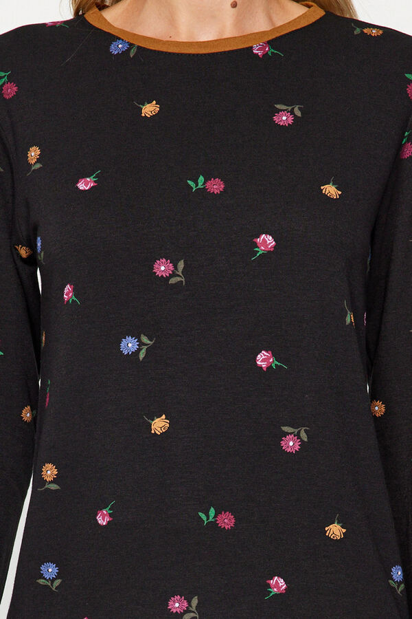 Trendyol Conjunto pijama jogger negro estampado floral&nbsp;&nbsp; negro