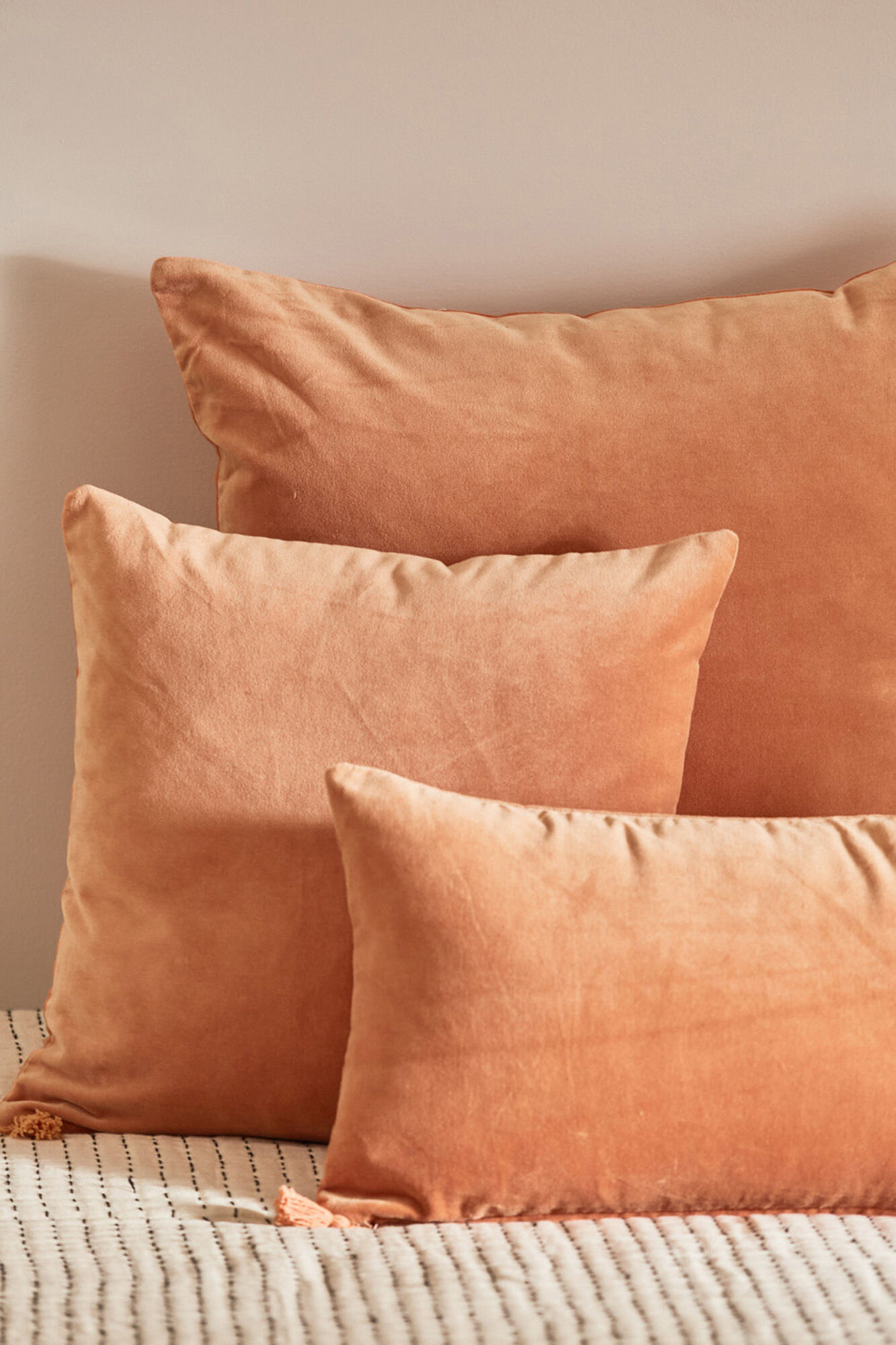 Velur terracotta 45 x 45 cushion cover Bedroom Cortefiel