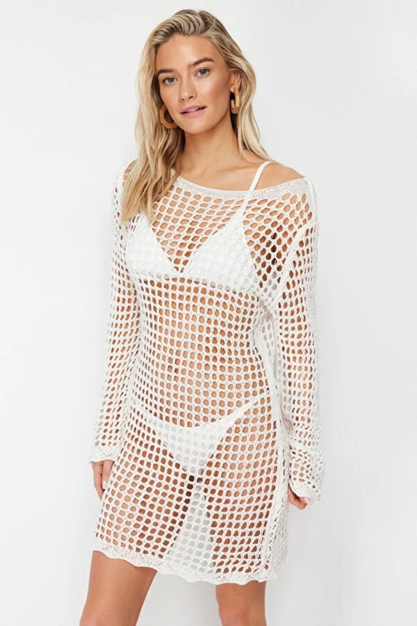 Trendyol Vestido mini gola barco bege