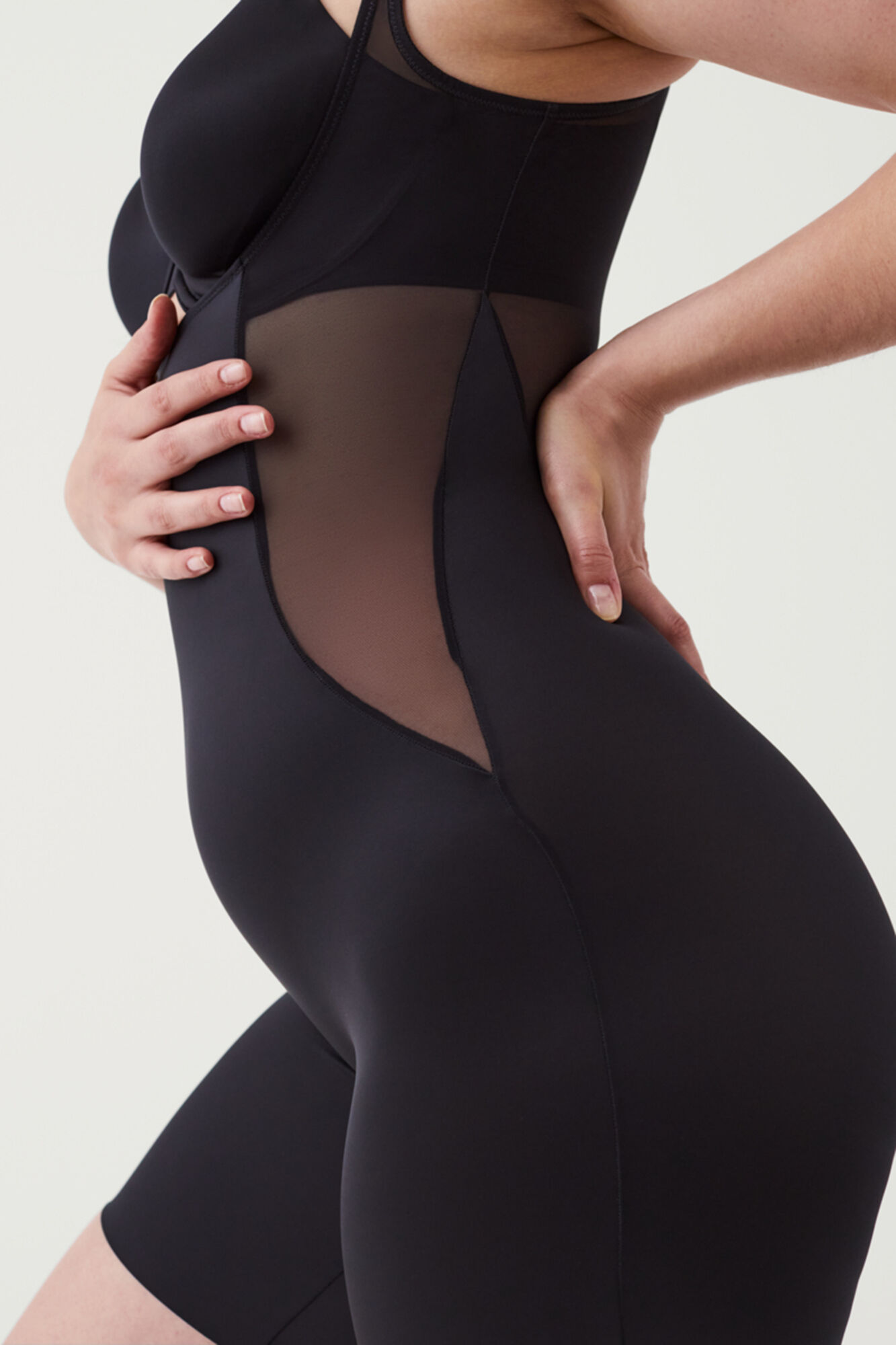 Spanx Body cal&ccedil;a abaixo do peito tule e cetim Shaping cetim