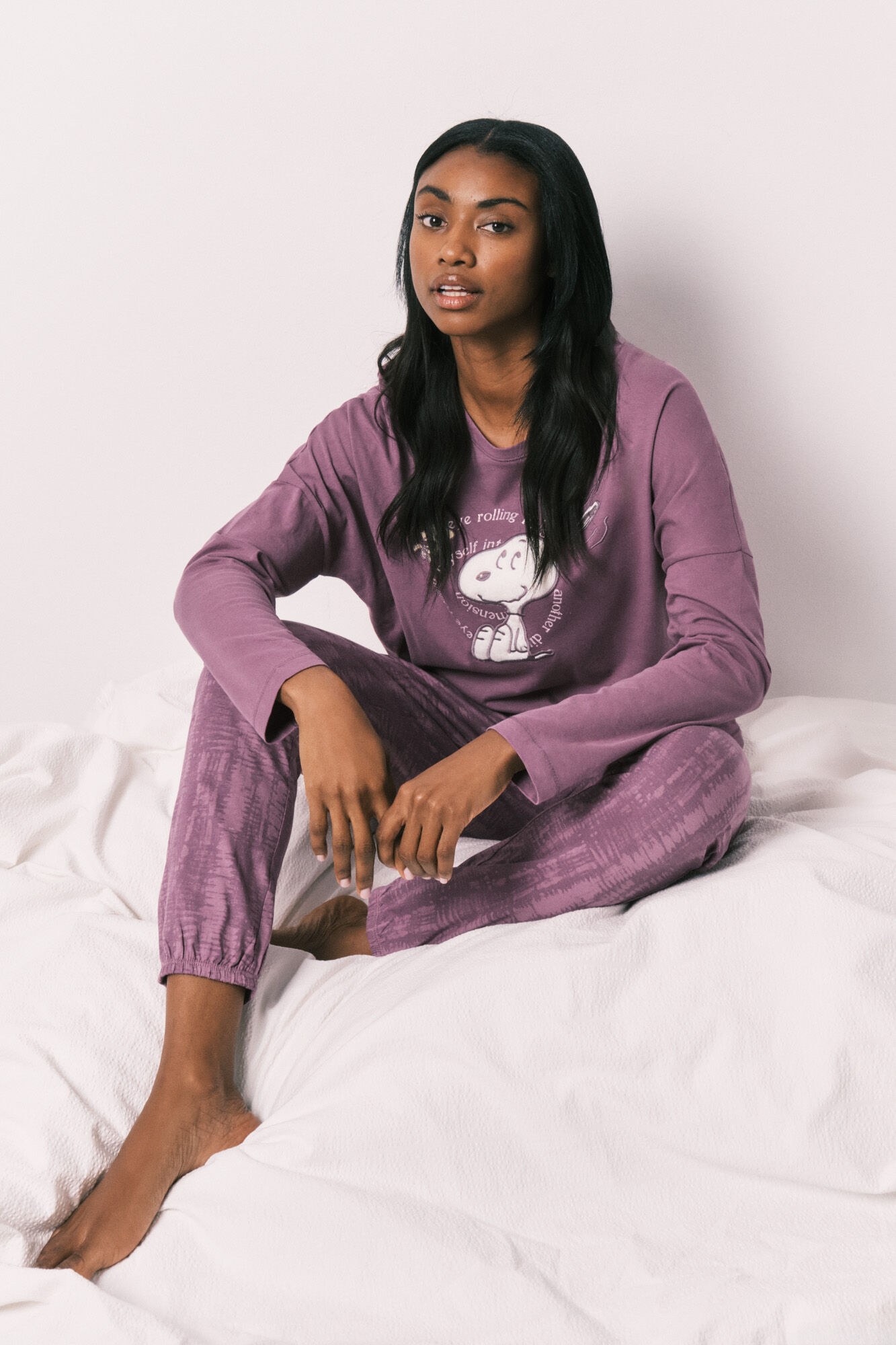 Women'secret Pijama largo morado algod&oacute;n Snoopy