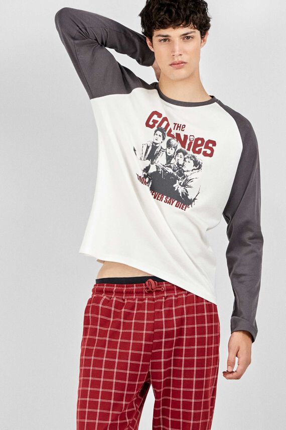 Conjunto pijama hombre The Goonies en tejido de punto interlock
