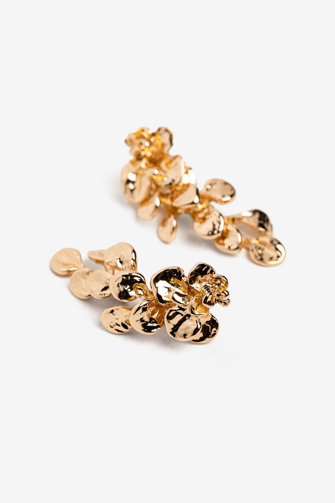 Vilanova Pendientes dorados dise&Atilde;&plusmn;o org&Atilde;&iexcl;nico