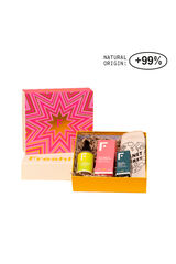 Freshly Cosmetics Essential Routine Chest pink