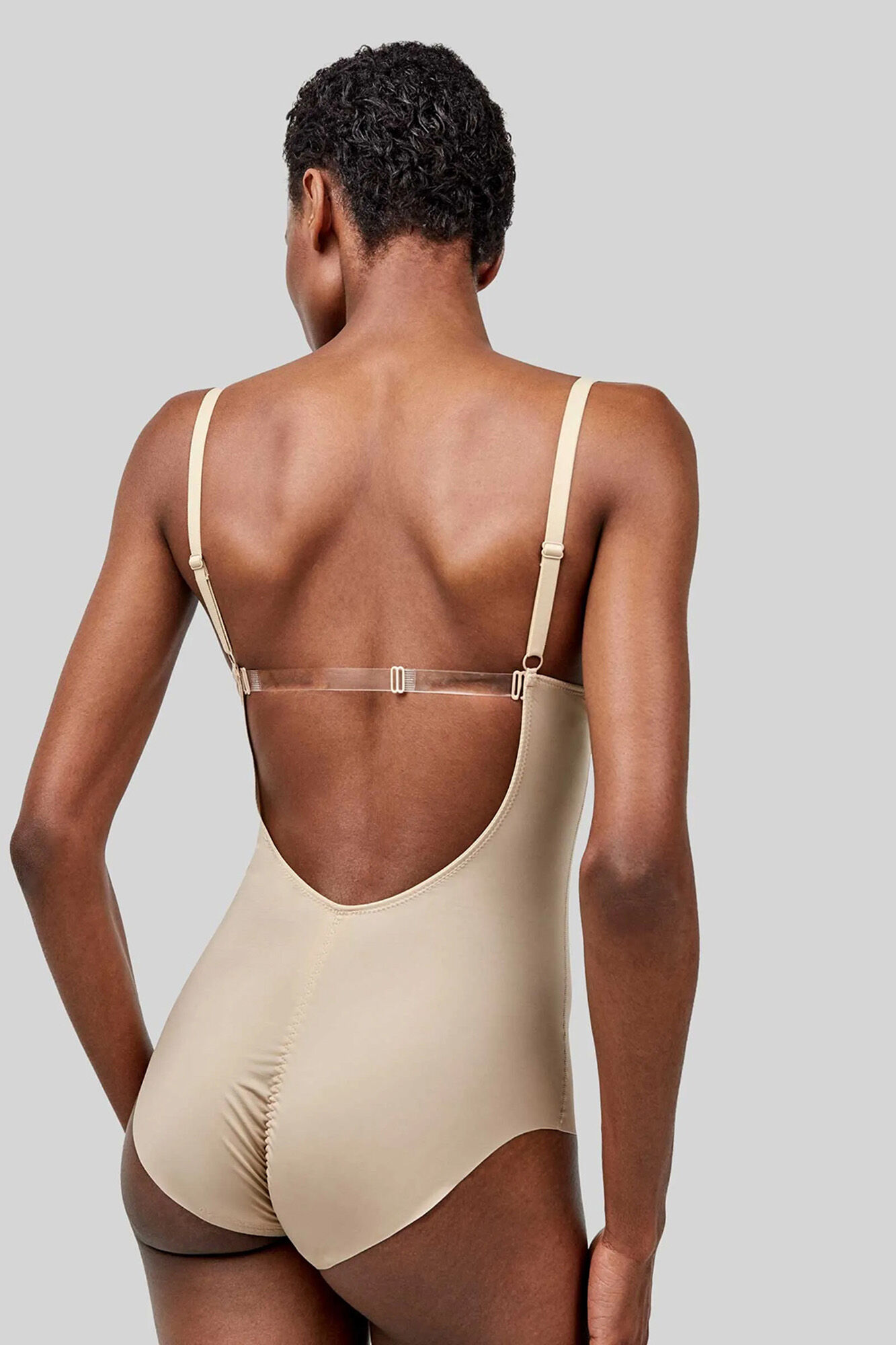 Gisela Body sem costas