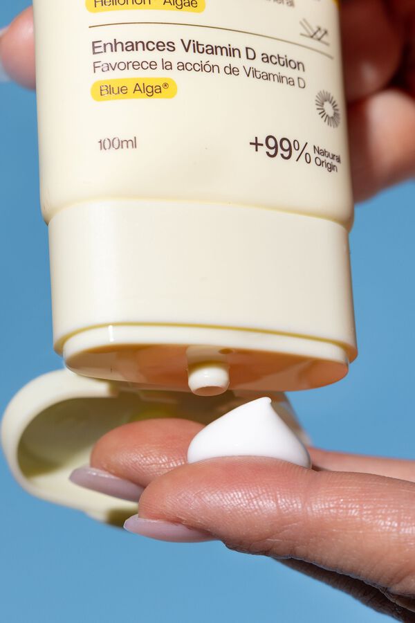 Freshly Cosmetics Crema solar corporal SPF 50 blanco