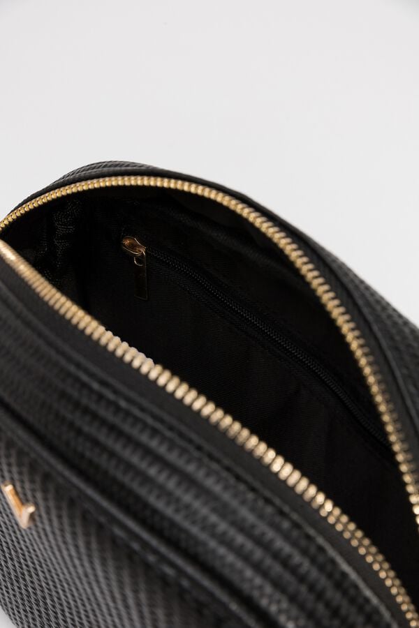 Vilanova Mala a tiracolo texturizada preto