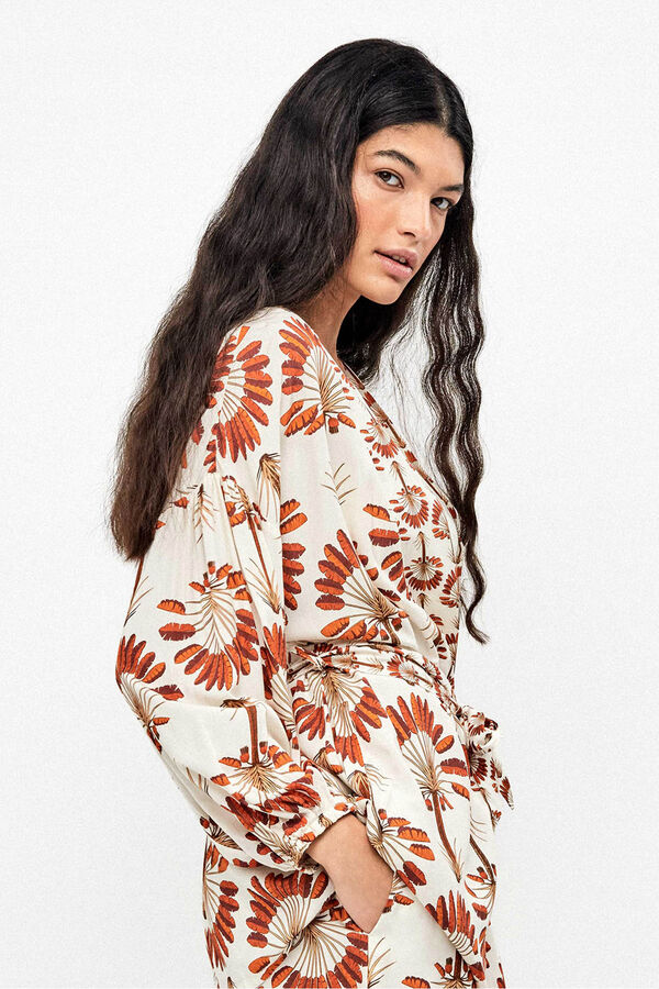 Gisela Quimono estampado de palmeiras branco