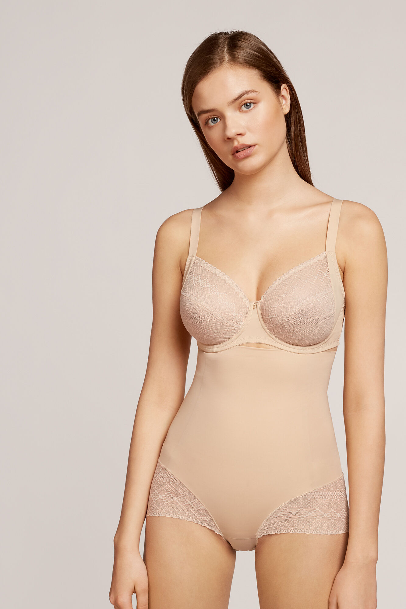 Gisela Sujetador m&aacute;xima sujeci&oacute;n sin relleno