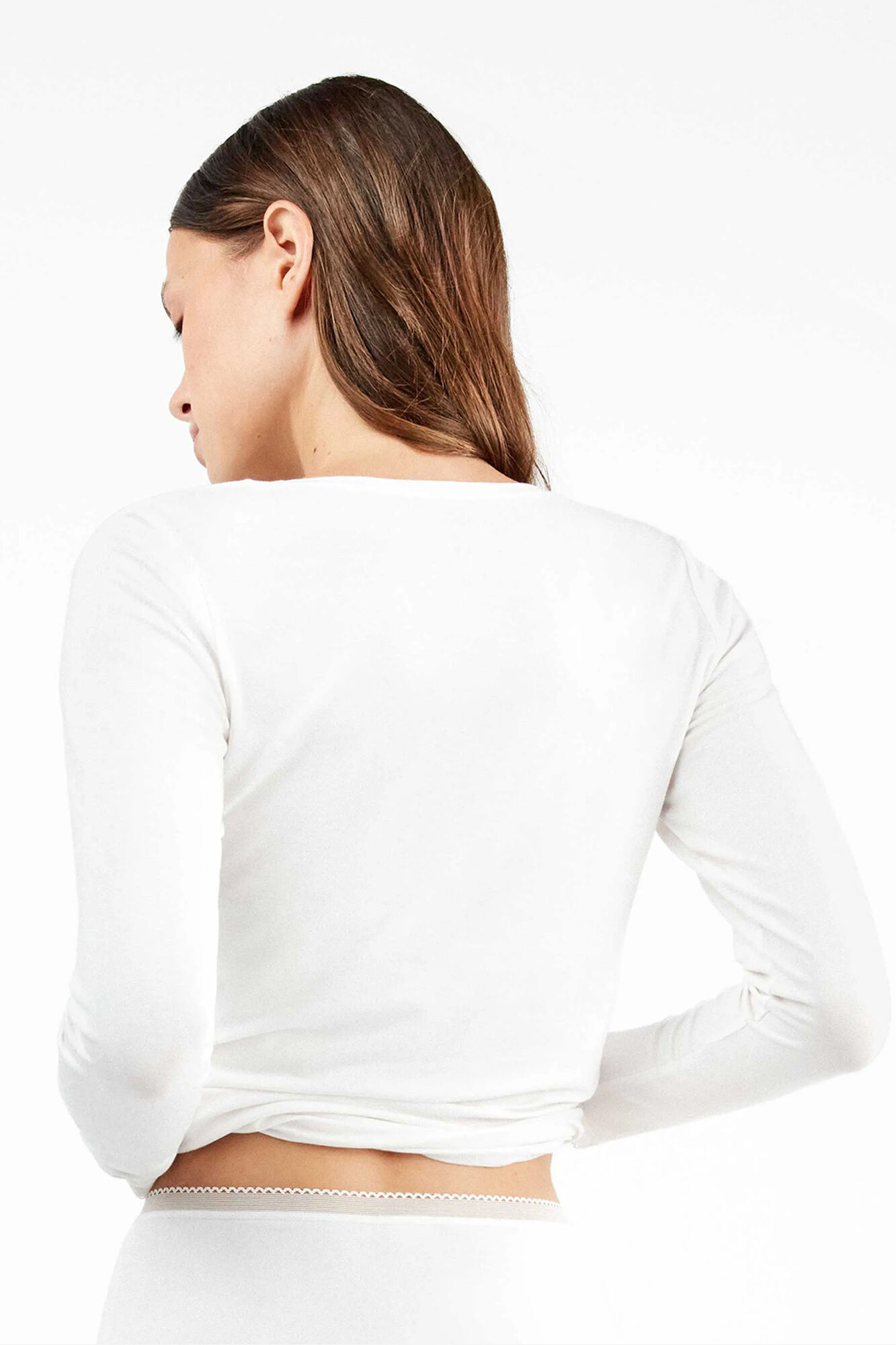 Gisela Braga alta b&aacute;sica con gal&oacute;n de encaje&nbsp;