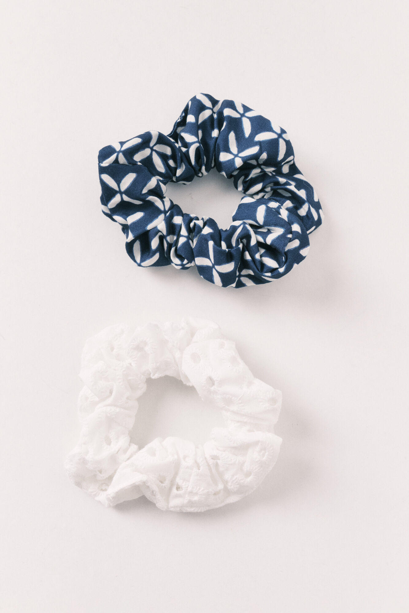 Women'secret Pack 2 scrunchies m&eacute;dios variados azul