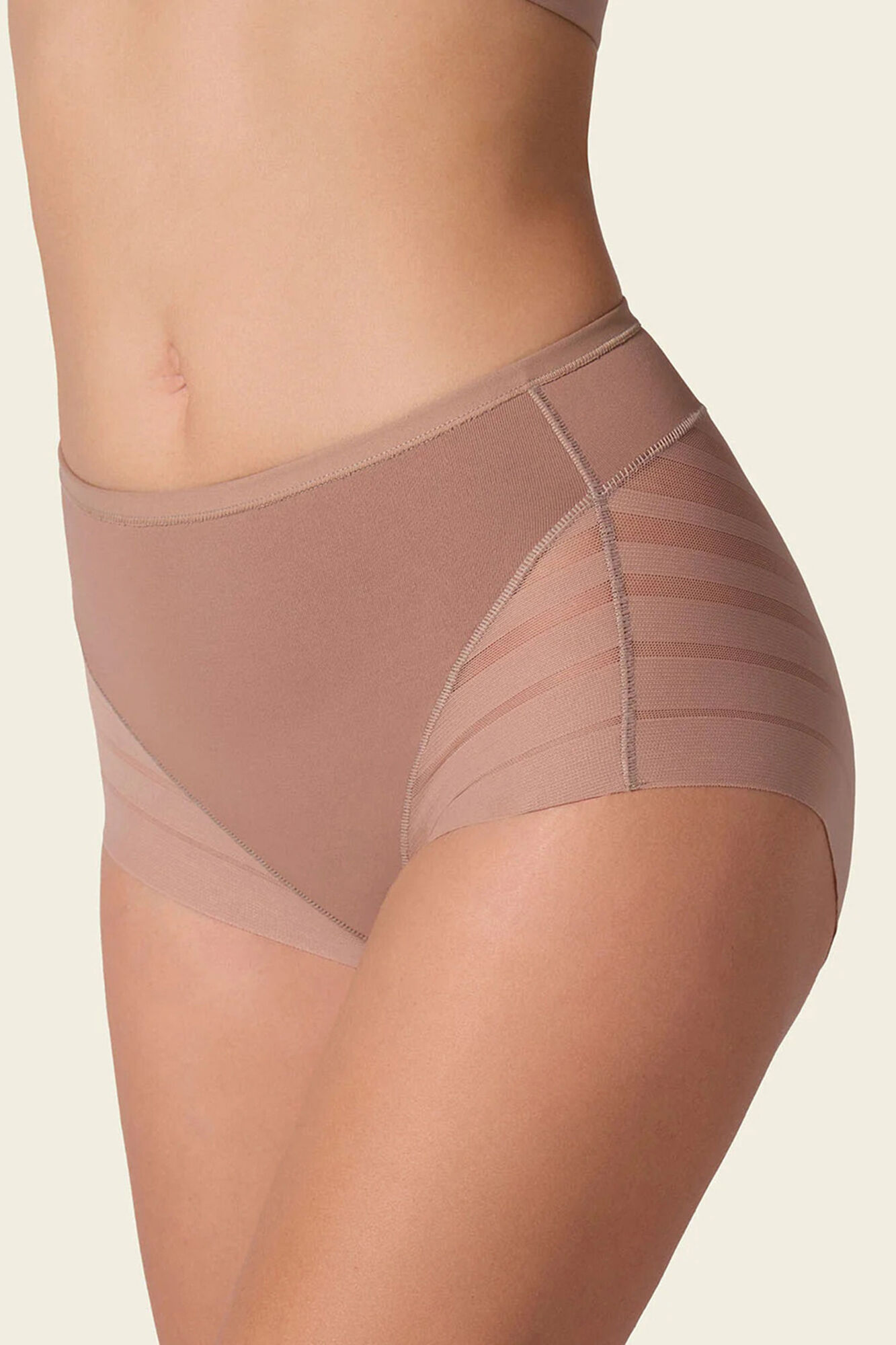 Leonisa Cueca cinta cl&aacute;ssica com controle moderado da barriga e faixas de tule