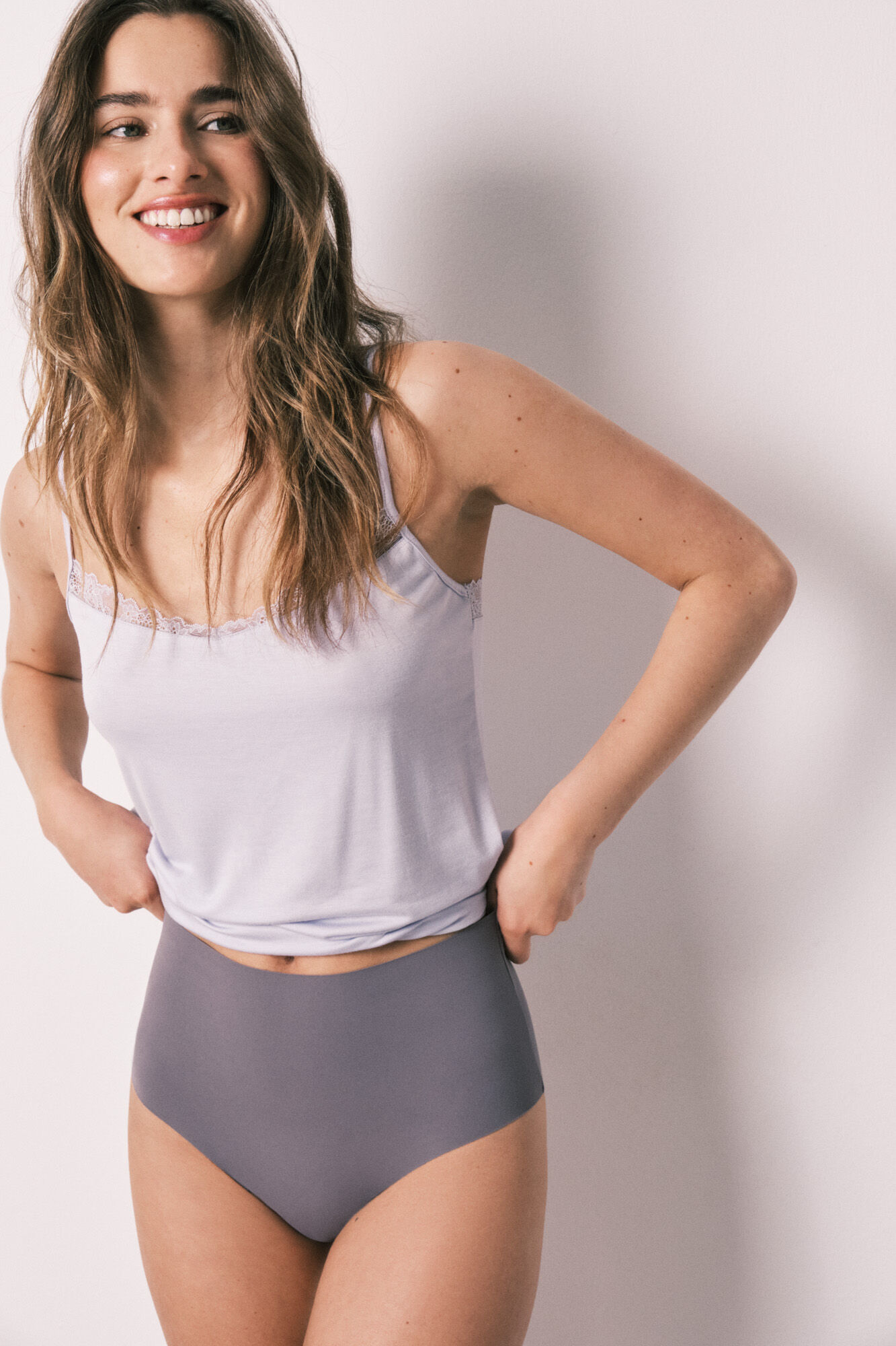 Women'secret Braga reductora alta laser-cut azul 