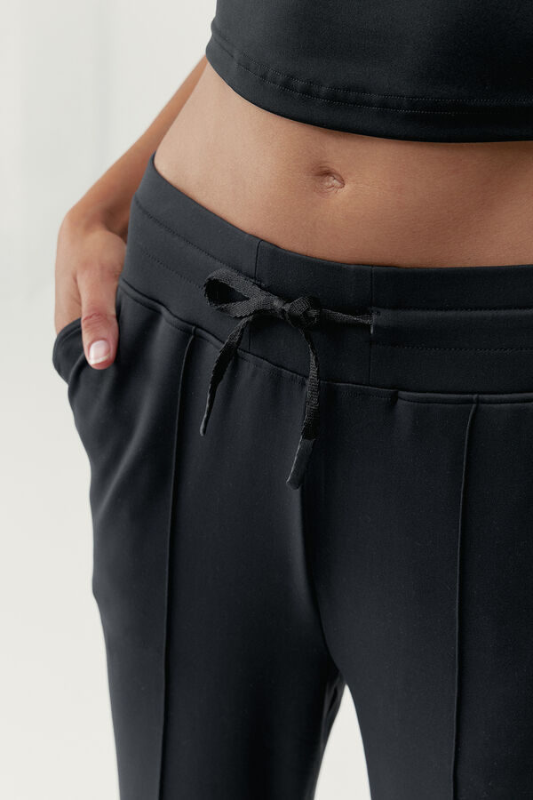 Born Living Yoga Leila pants preto