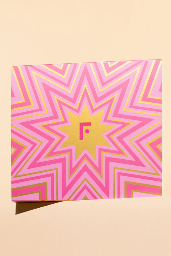 Freshly Cosmetics Essential Routine Chest pink