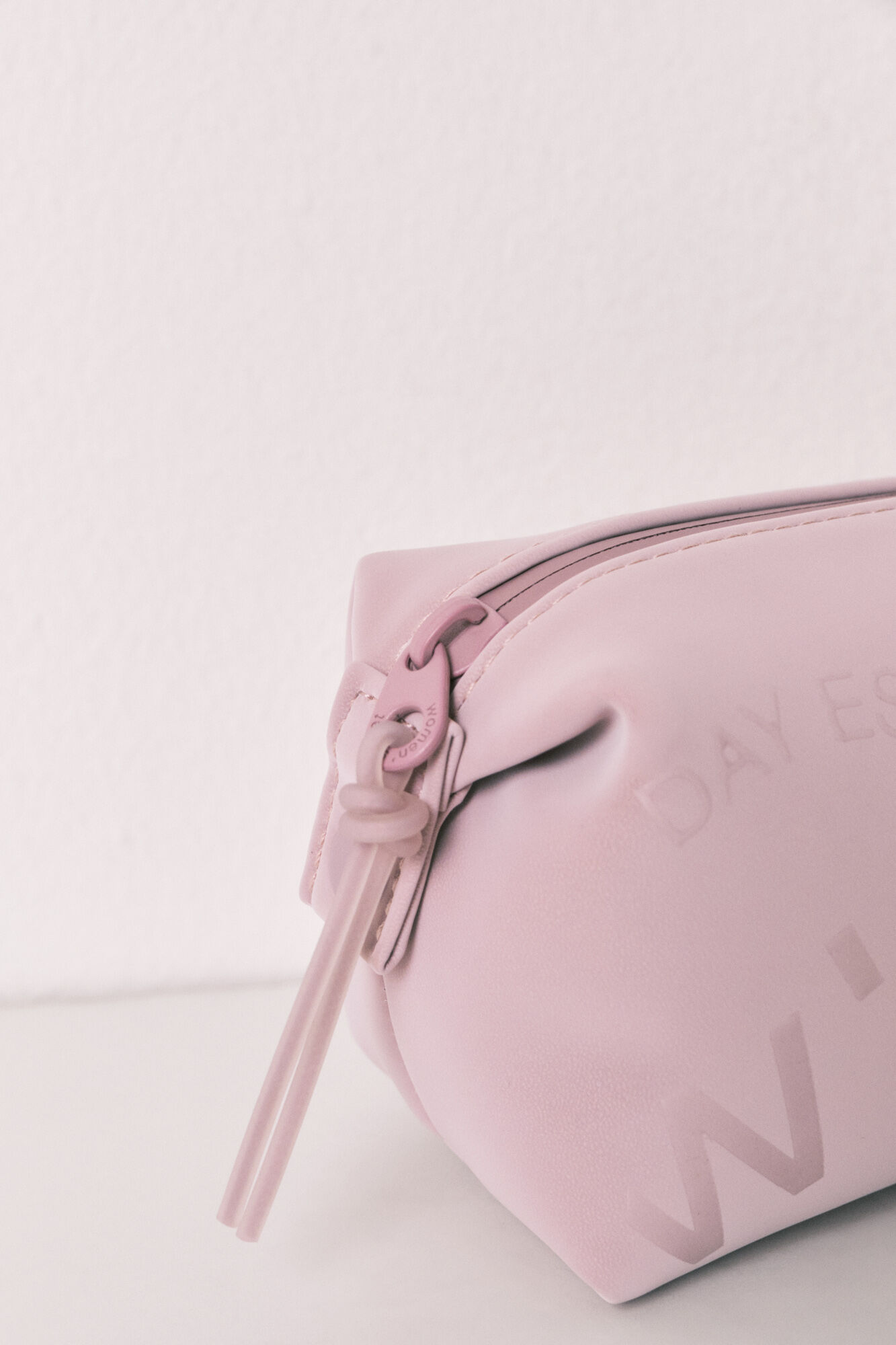 Women'secret Necessaire pequena com fecho-&eacute;clair rosa