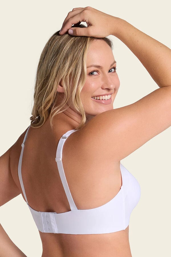Leonisa Brastop bra with good armhole and back coverage white