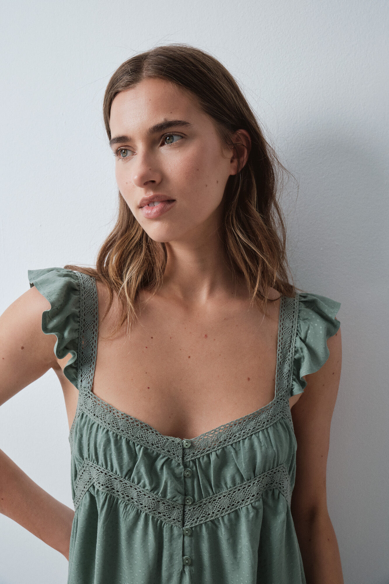 Women'secret Camisa de dormir midi de al&ccedil;as verde