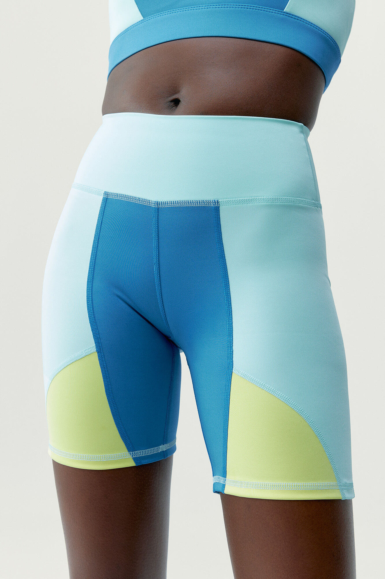 Born Living Yoga Shorts Darana