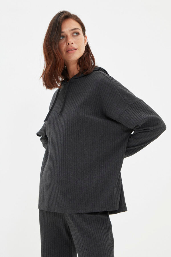 Trendyol Conjunto de pijama de malha canelada com capuz antracite  cinzento