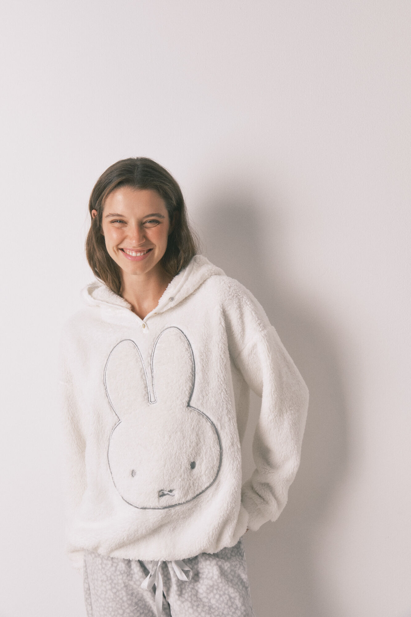 Women'secret Pijama largo polar estampado animal Miffy