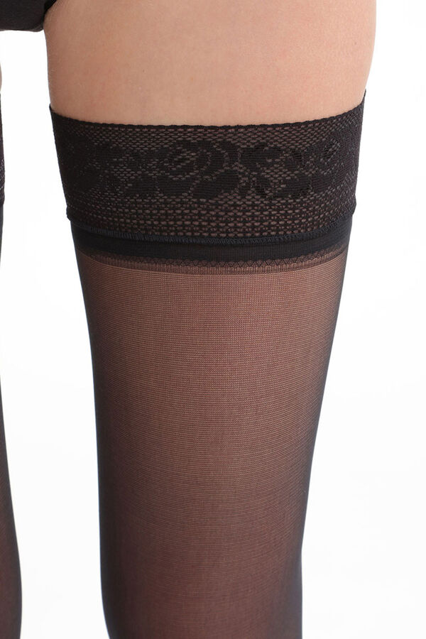 DIM Media moldeadora opaca con liga efecto encaje negro 25 DEN negro