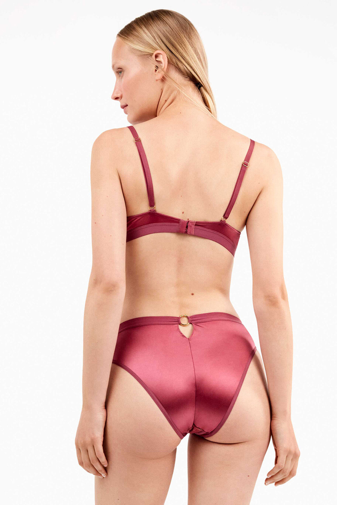 Gisela Renda alta de cueca floral