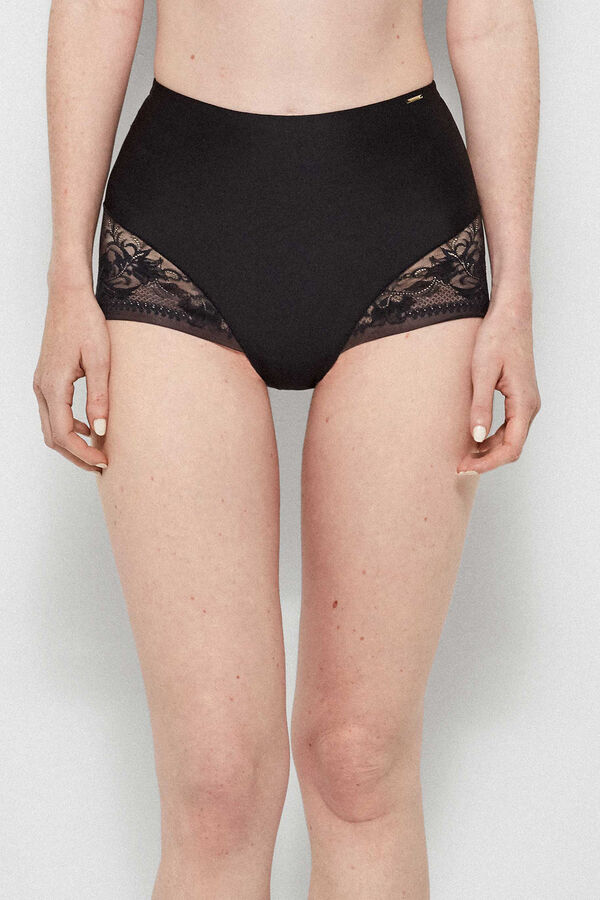 Gisela Braga alta sin costuras black