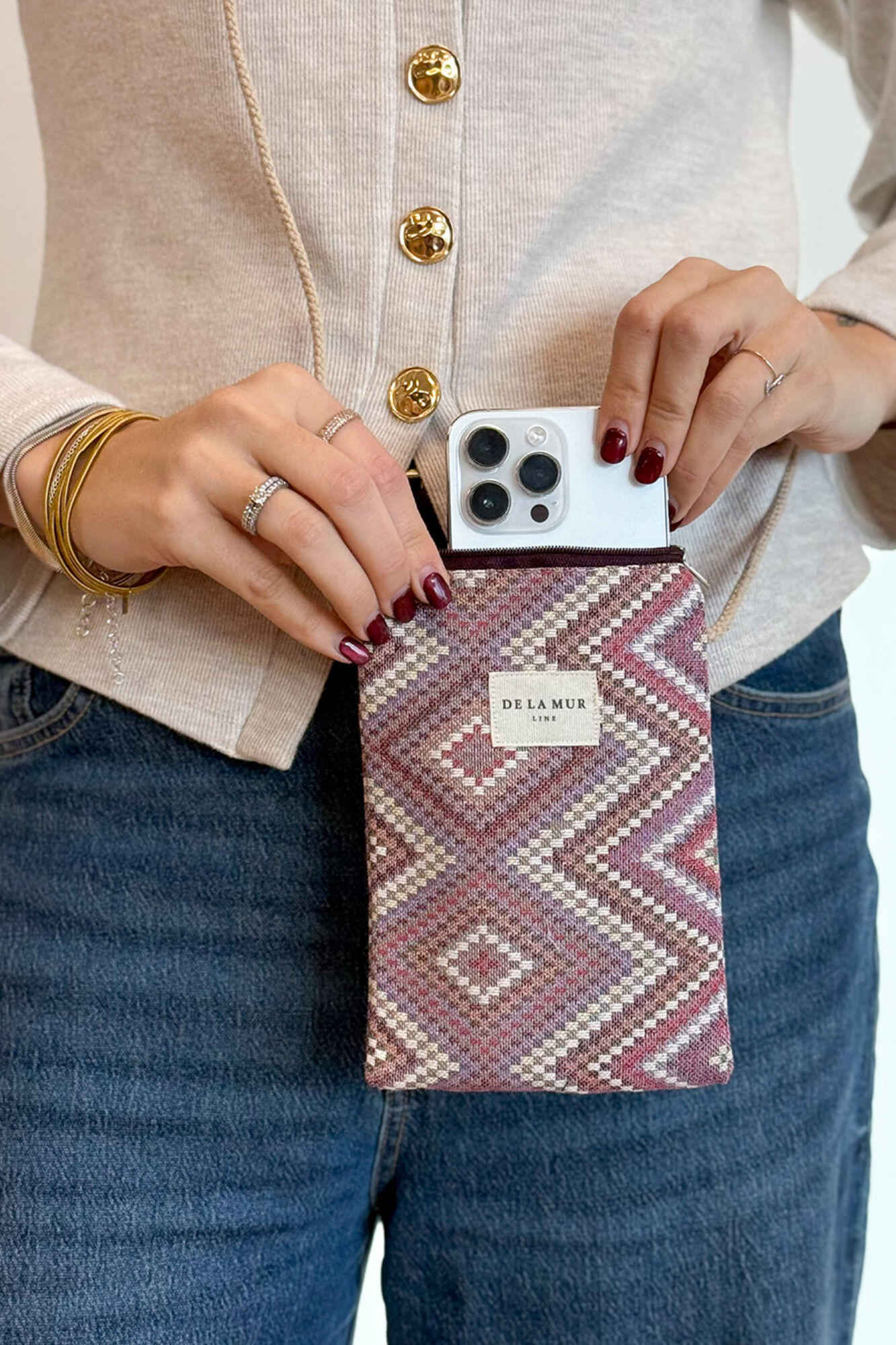 De La Mur Bolsinha Porta-Telem&oacute;vel Nana