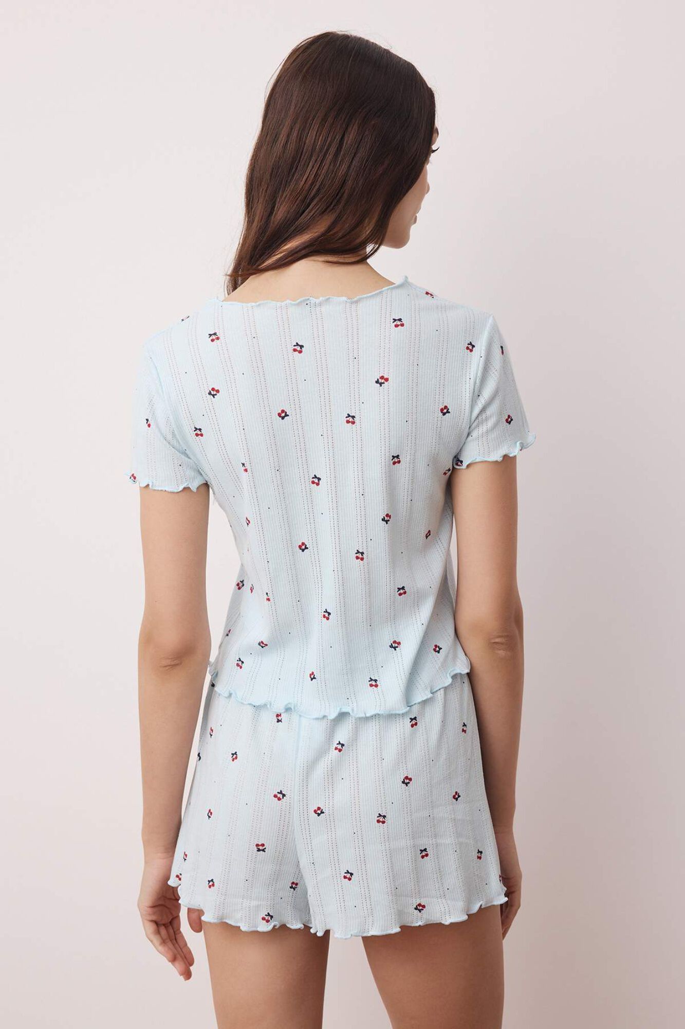 Trendyol Conjunto de pijama curto floral com la&ccedil;os