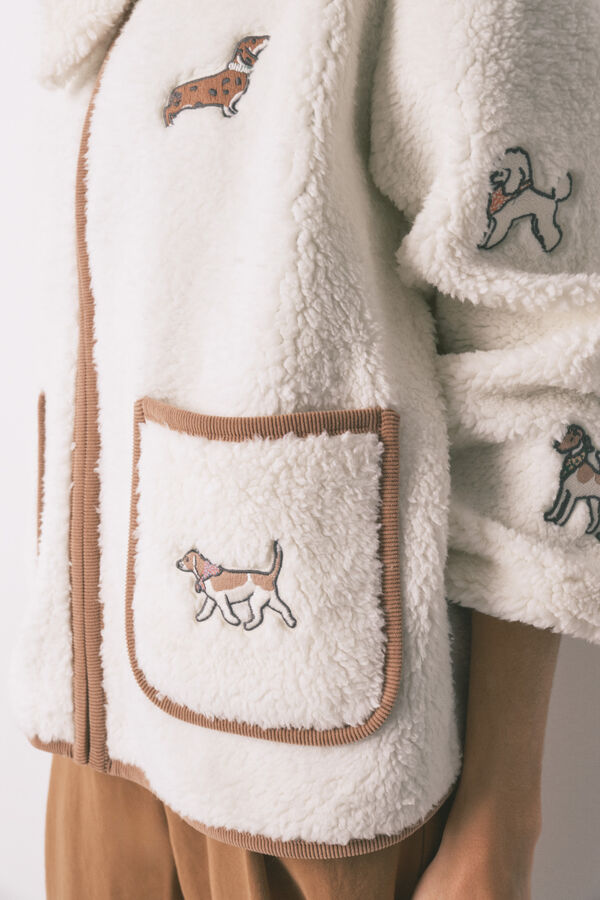 Women'secret Robe acolchoado em pelo com aplica&ccedil;&otilde;es de c&atilde;ezinhos bege