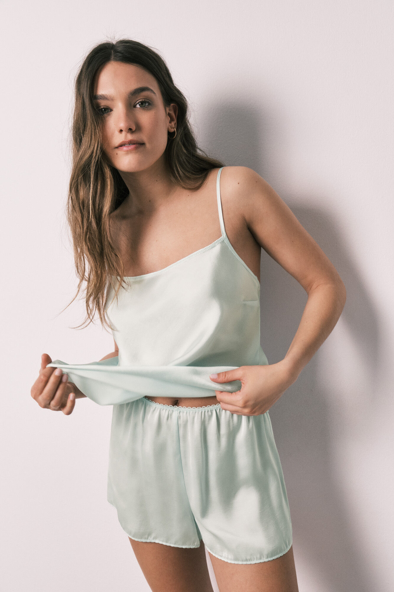 Women'secret Pijama corto sat&eacute;n verde