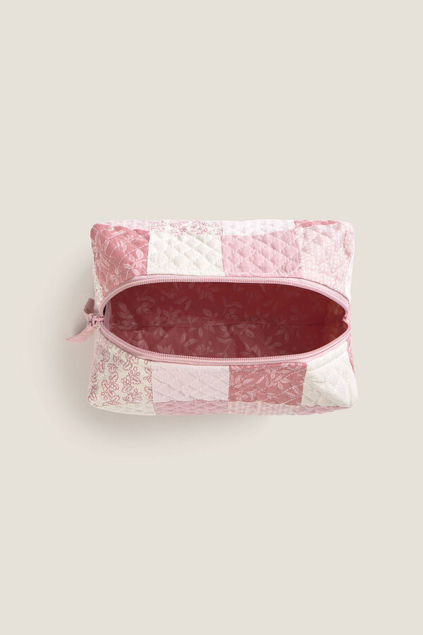 Textura Nécessaire com flores de patchwork rosa