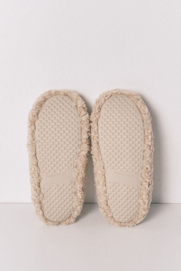 Women'secret Pacote de presente com chinelos de quarto de borrego e máscara para os olhos do Snoopy bege