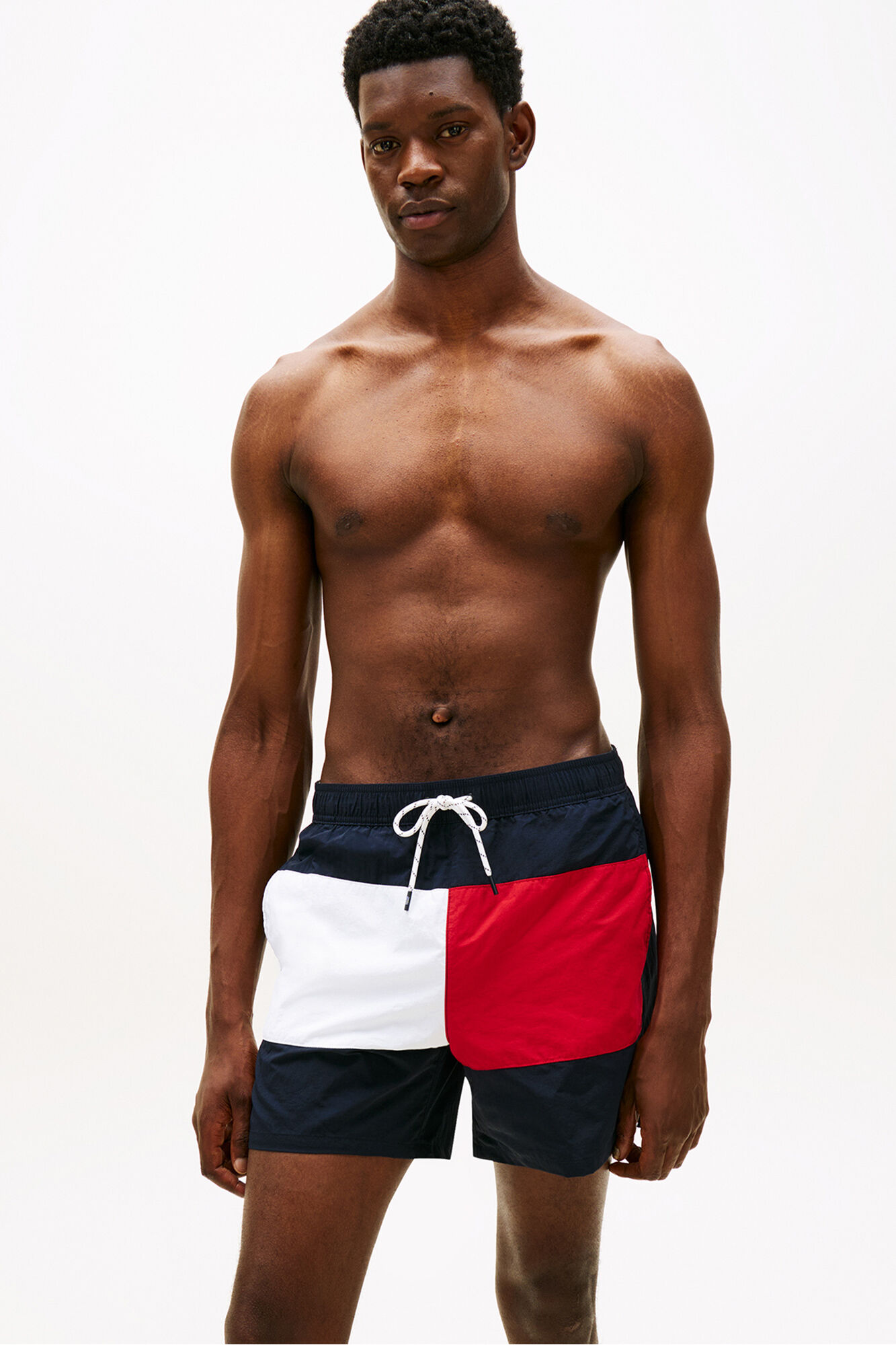 Tommy Hilfiger Cal&ccedil;&otilde;es de banho cl&aacute;ssicos para homem estampado bandeira Tommy