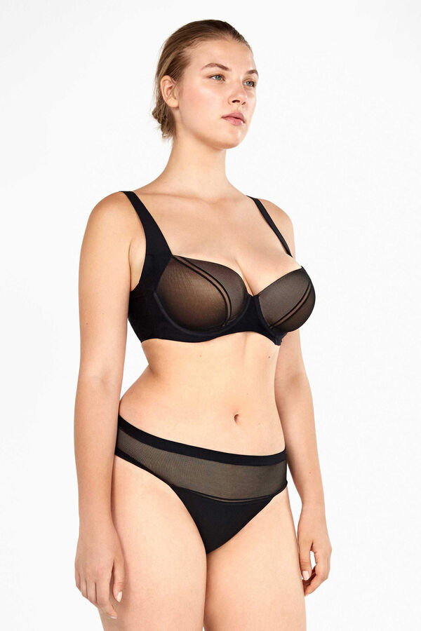 Gisela Shaping push-up full cup bra black