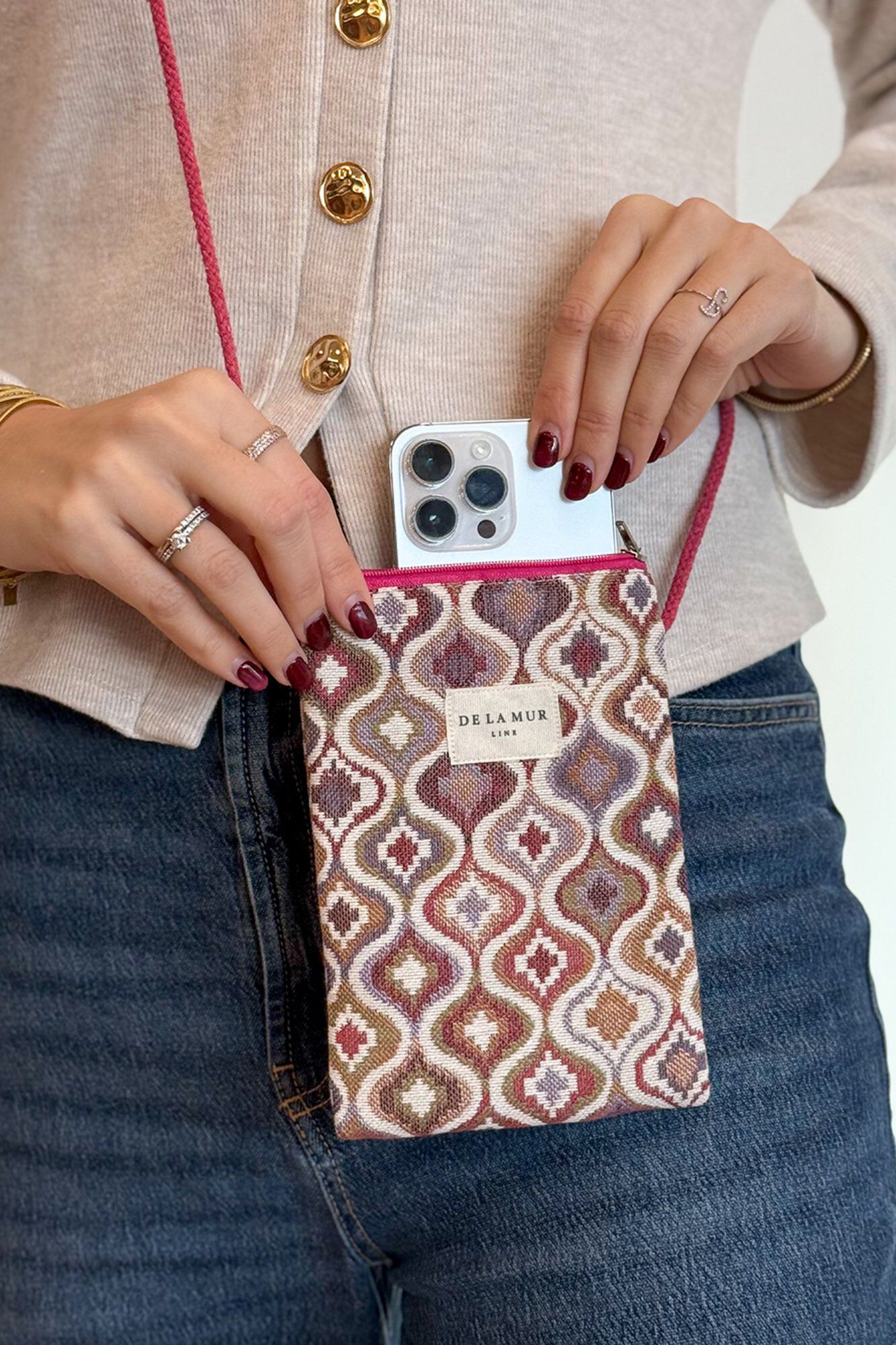 De La Mur Bolsito Porta M&oacute;vil Onda