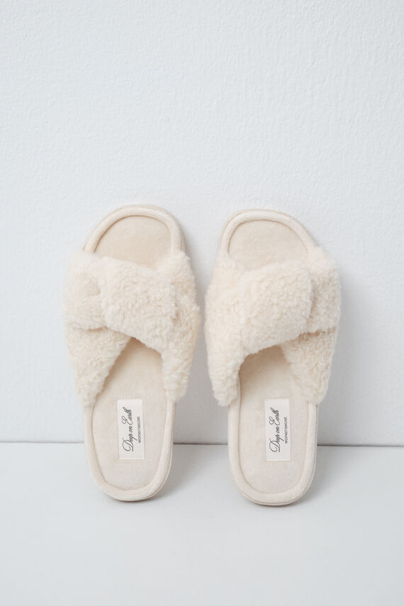 Zapatillas casa nudo borreguito blanco