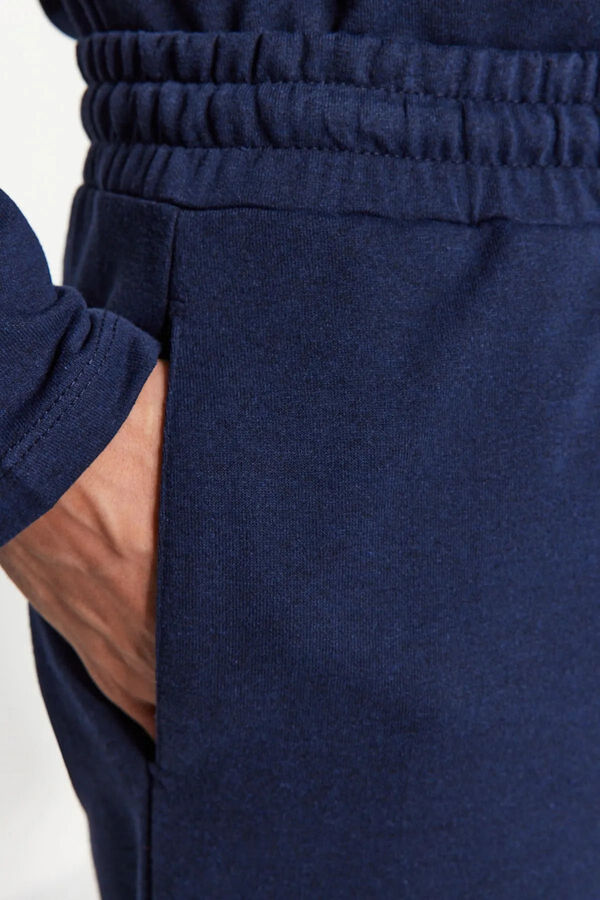 Trendyol Conjunto de pijama azul marinho com corte regular e etiqueta detalhada  azul