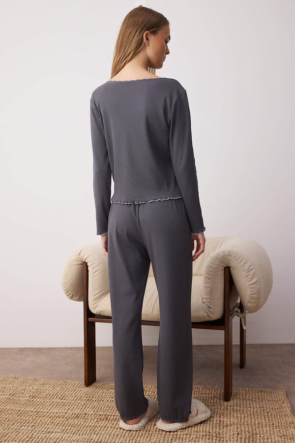 Trendyol Conjunto de pijama de algodão canelado com detalhes de renda cinzento
