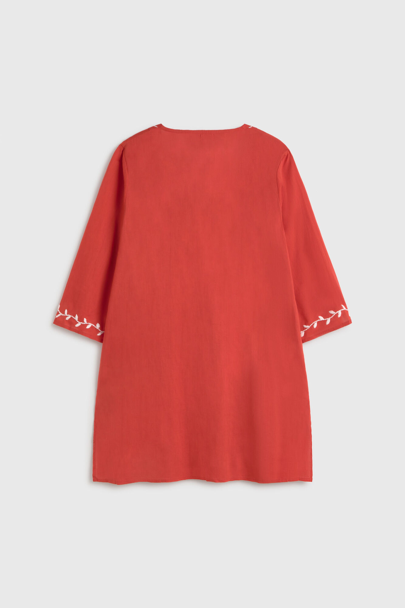 Textura T&uacute;nica em algod&atilde;o com aplique na gola