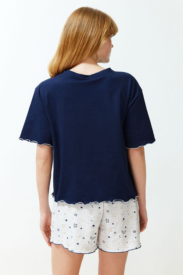 Trendyol Conjunto de pijama azul marinho com estampado galáctica e calças  azul